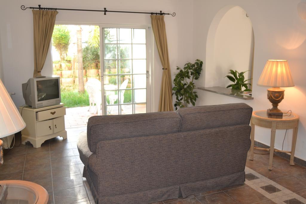 Palm Bay Apartment Luz Esterno foto
