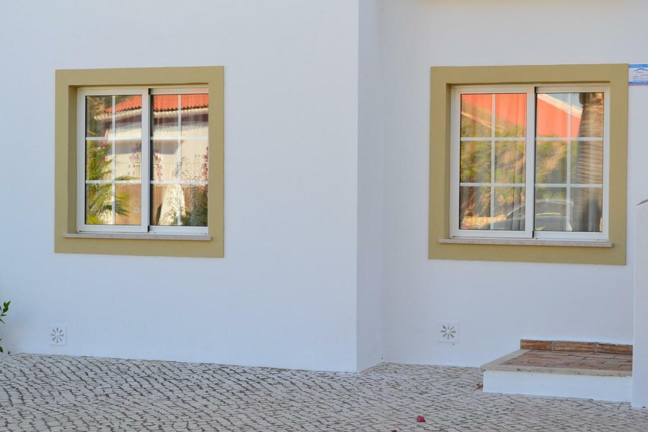 Palm Bay Apartment Luz Esterno foto