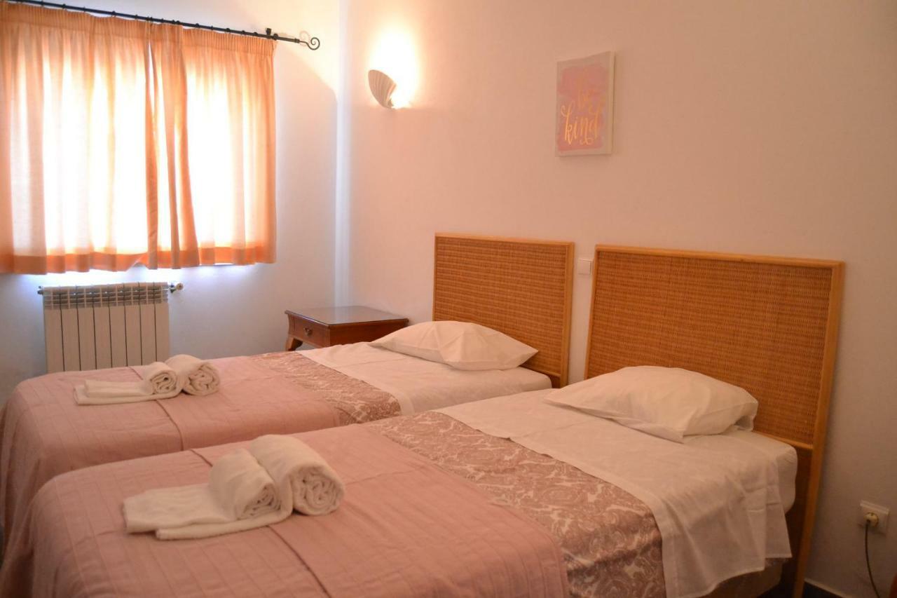 Palm Bay Apartment Luz Esterno foto